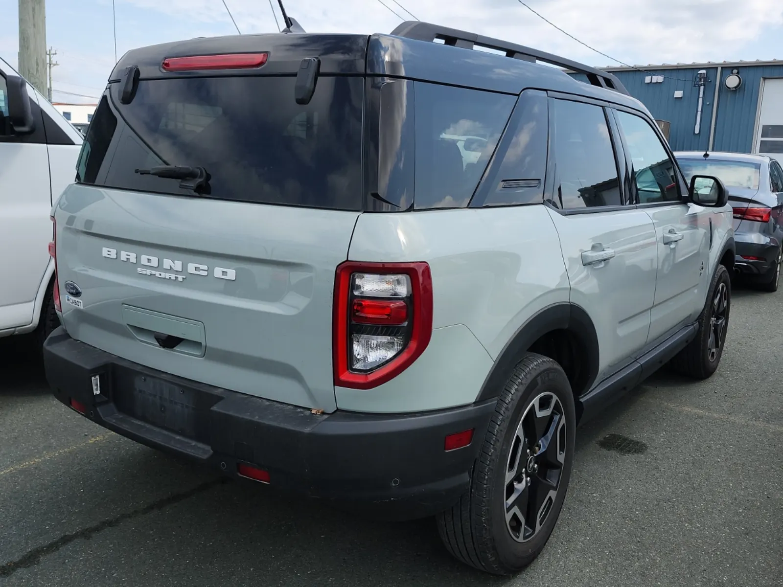 Passenger Rear 3/4 Photo