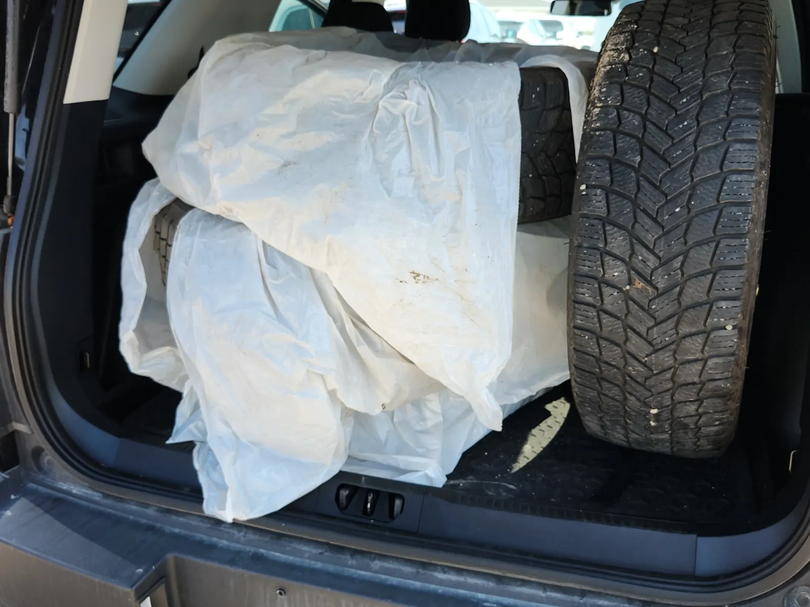 Spare Tire & Wheel Photo