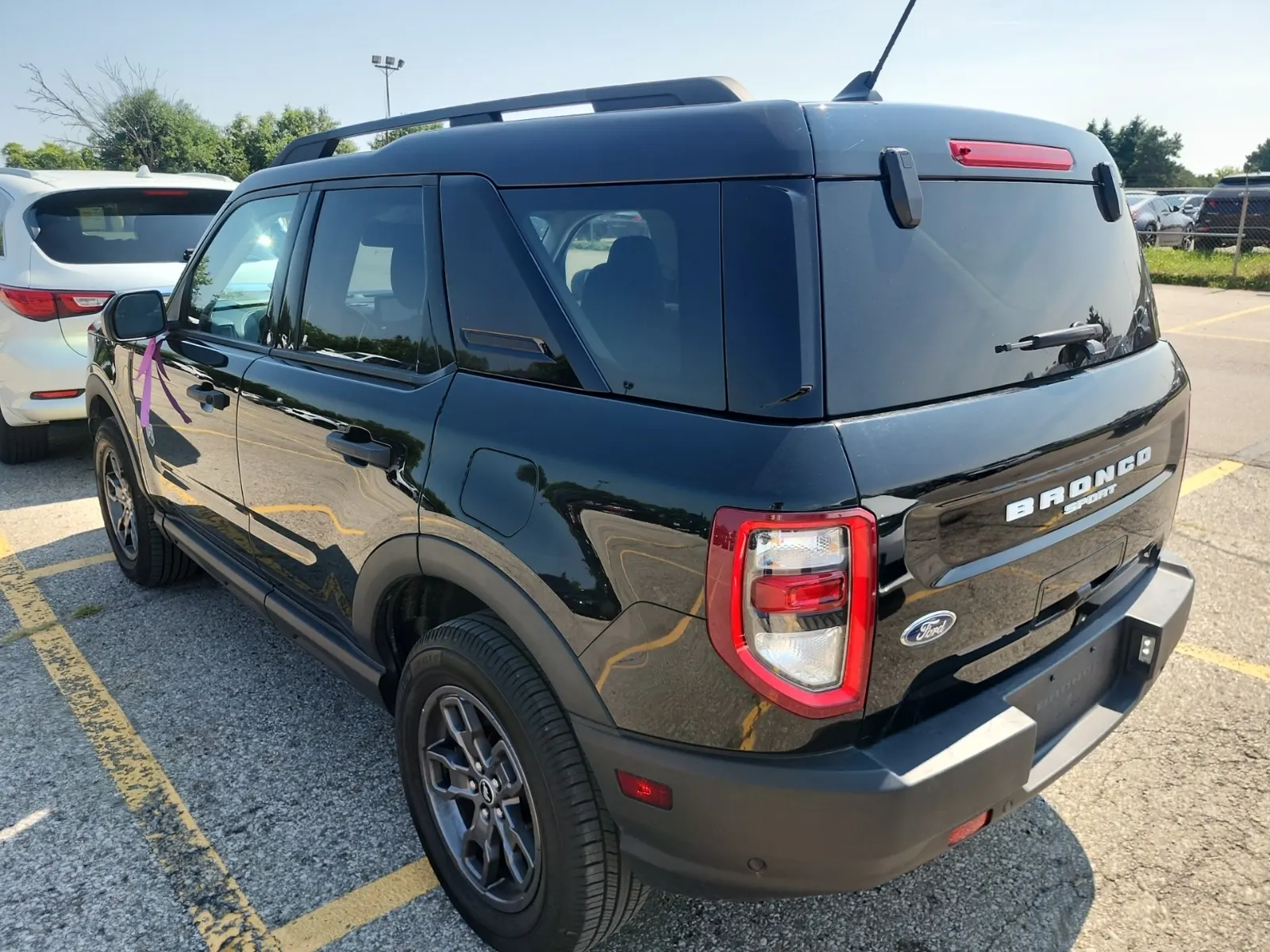 Driver Rear 3/4 Photo