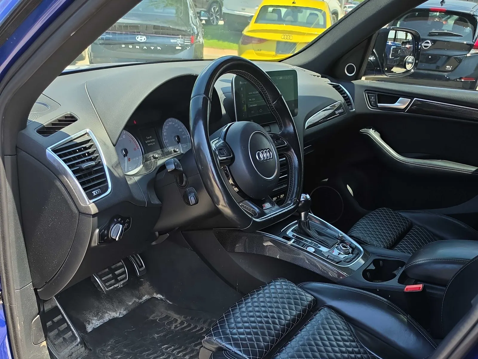 Interior driver side