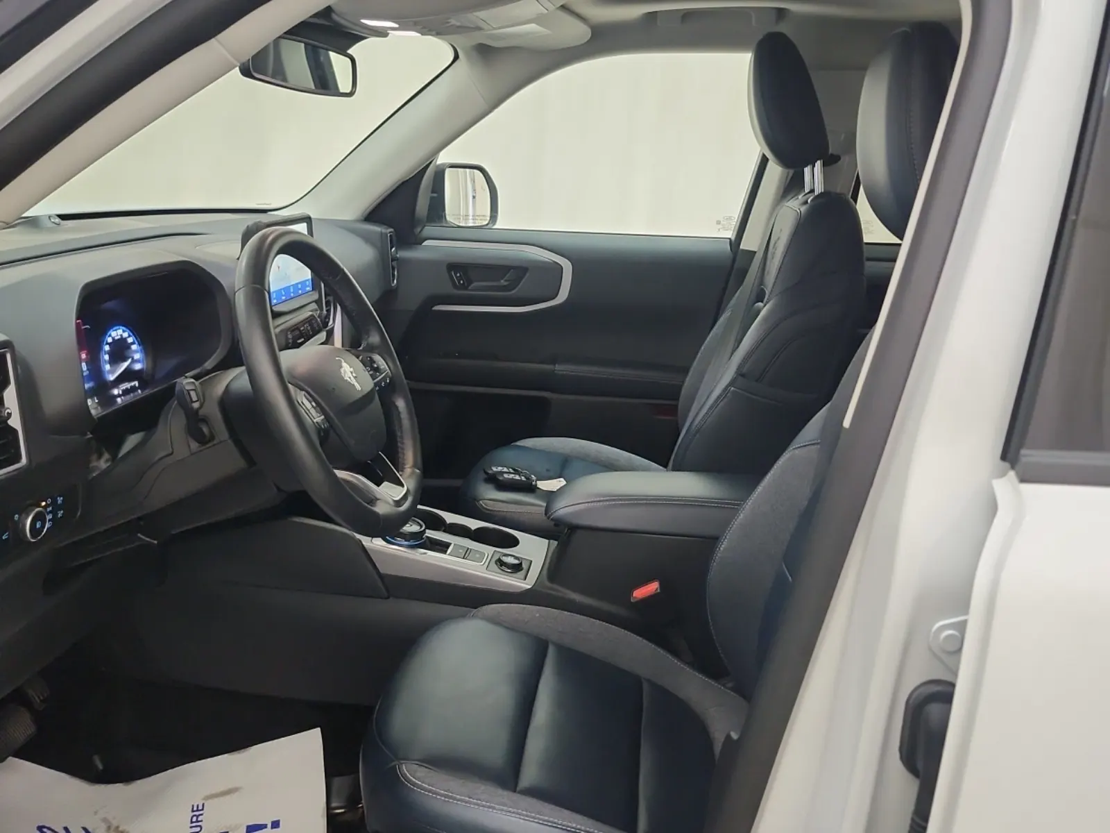 Front Interior Photo