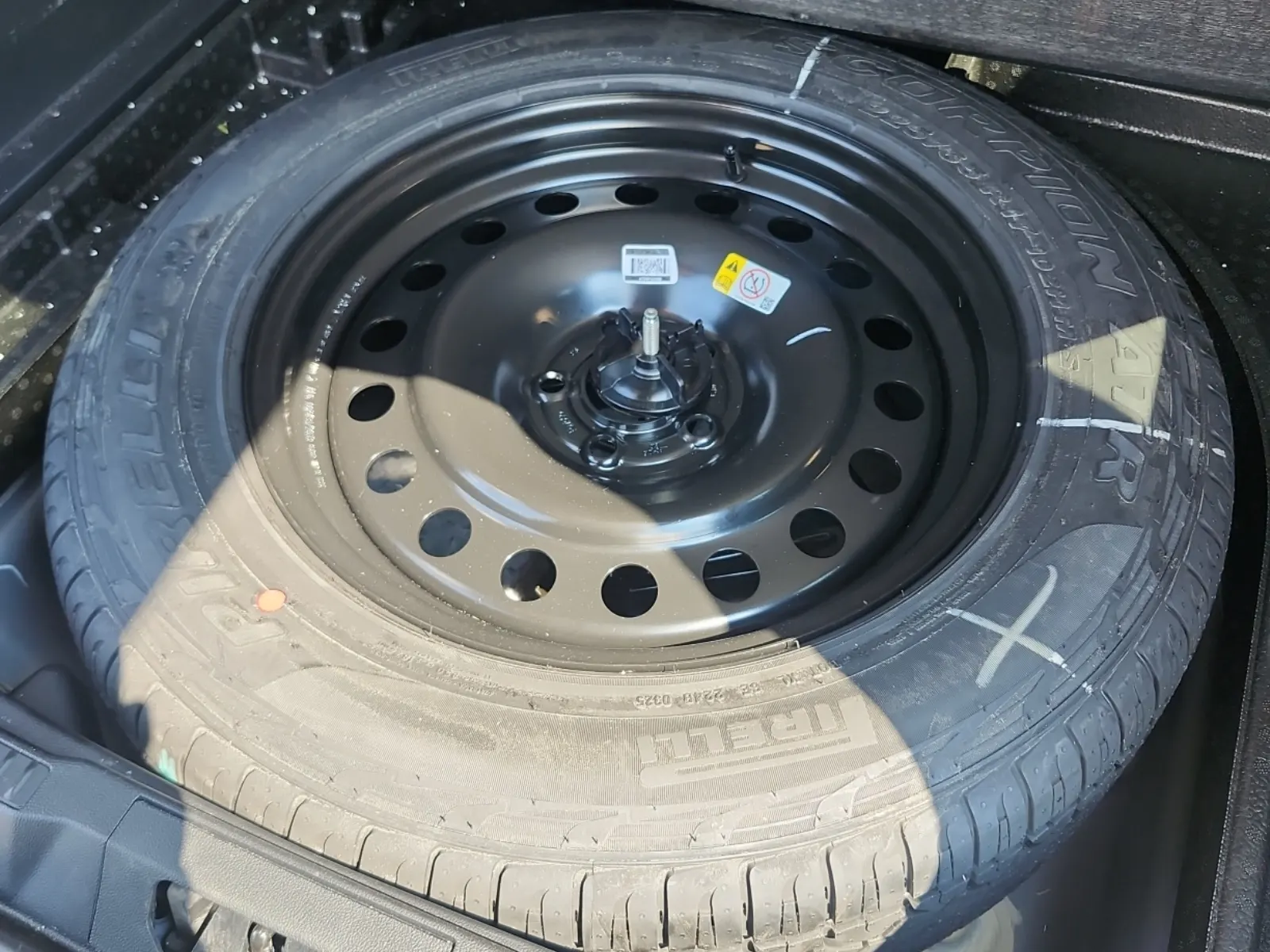 Spare Tire & Wheel Photo