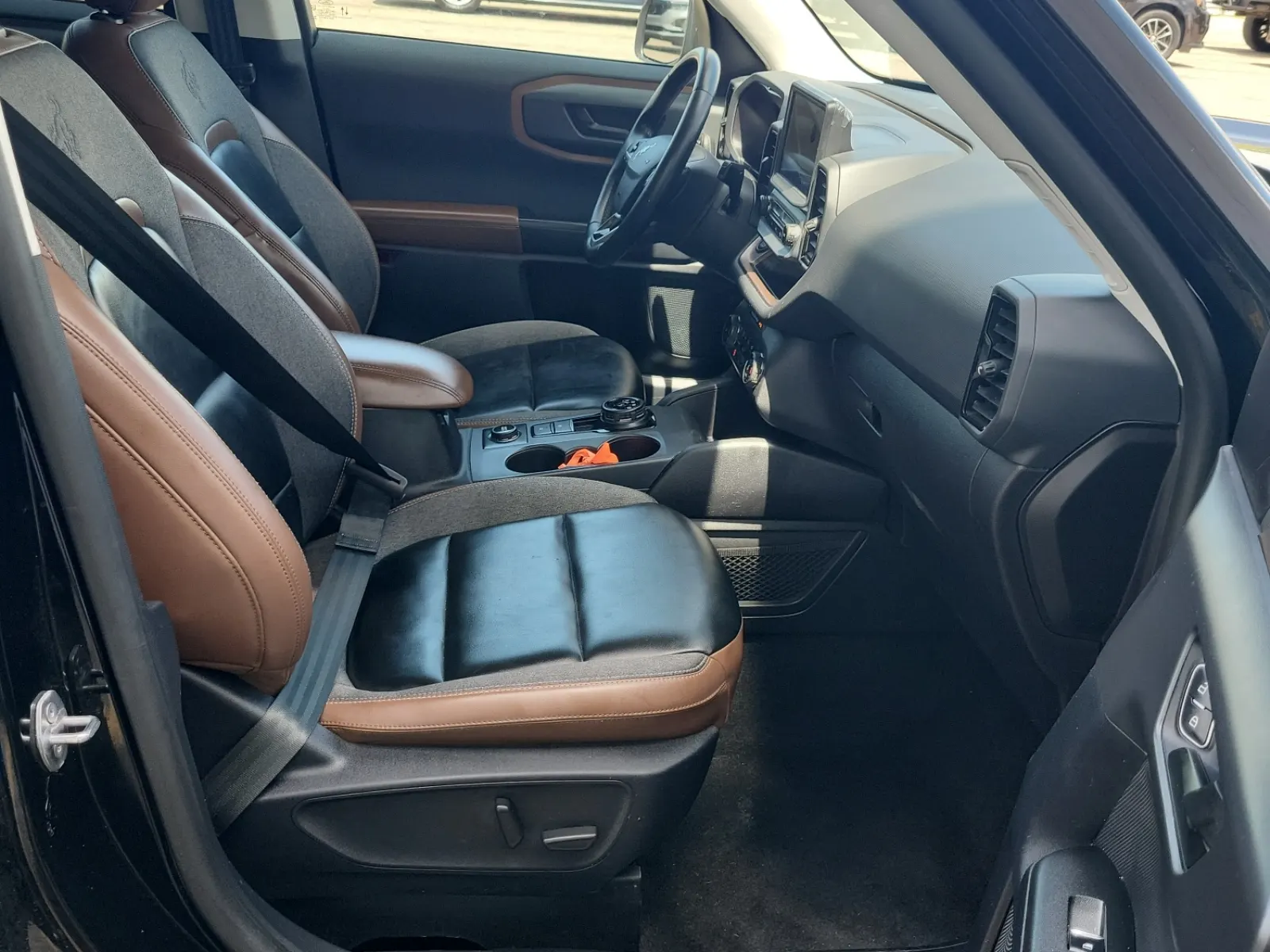 Right Side Interior Photo