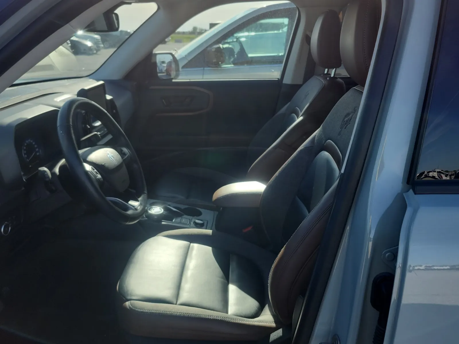 Front Interior Photo