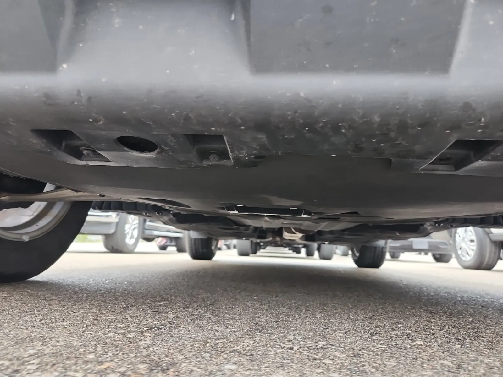 Undercarriage - Front Photo