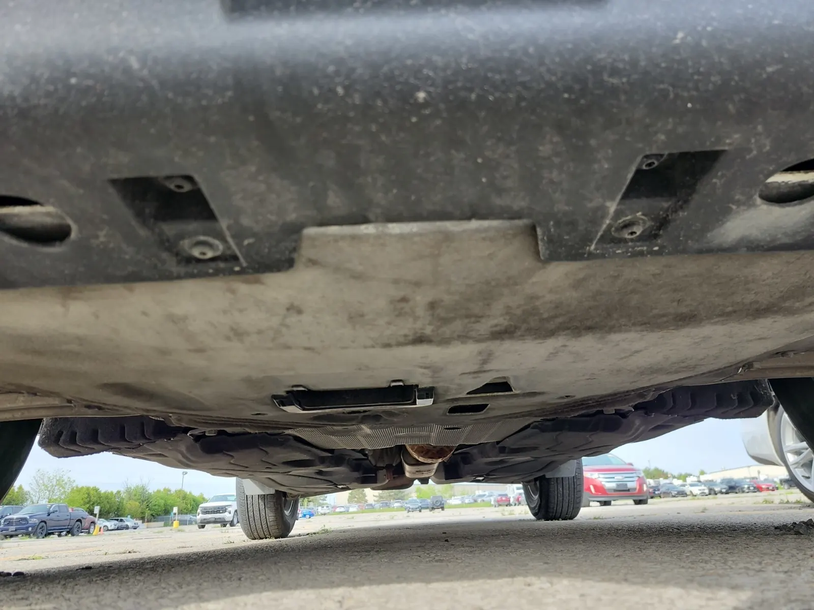 Undercarriage - Front Photo