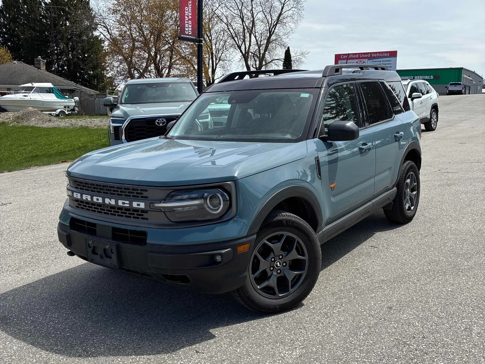 3/4 Front (Main image)