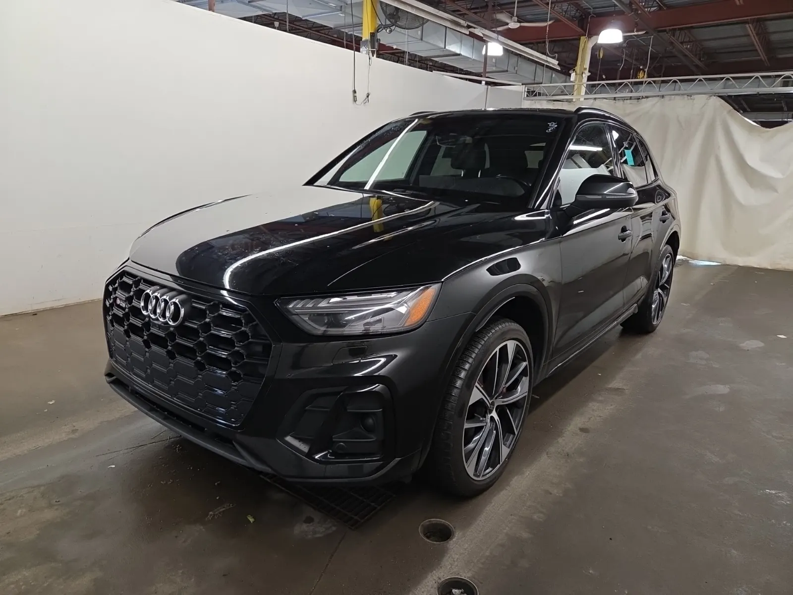 2023 Audi SQ5
