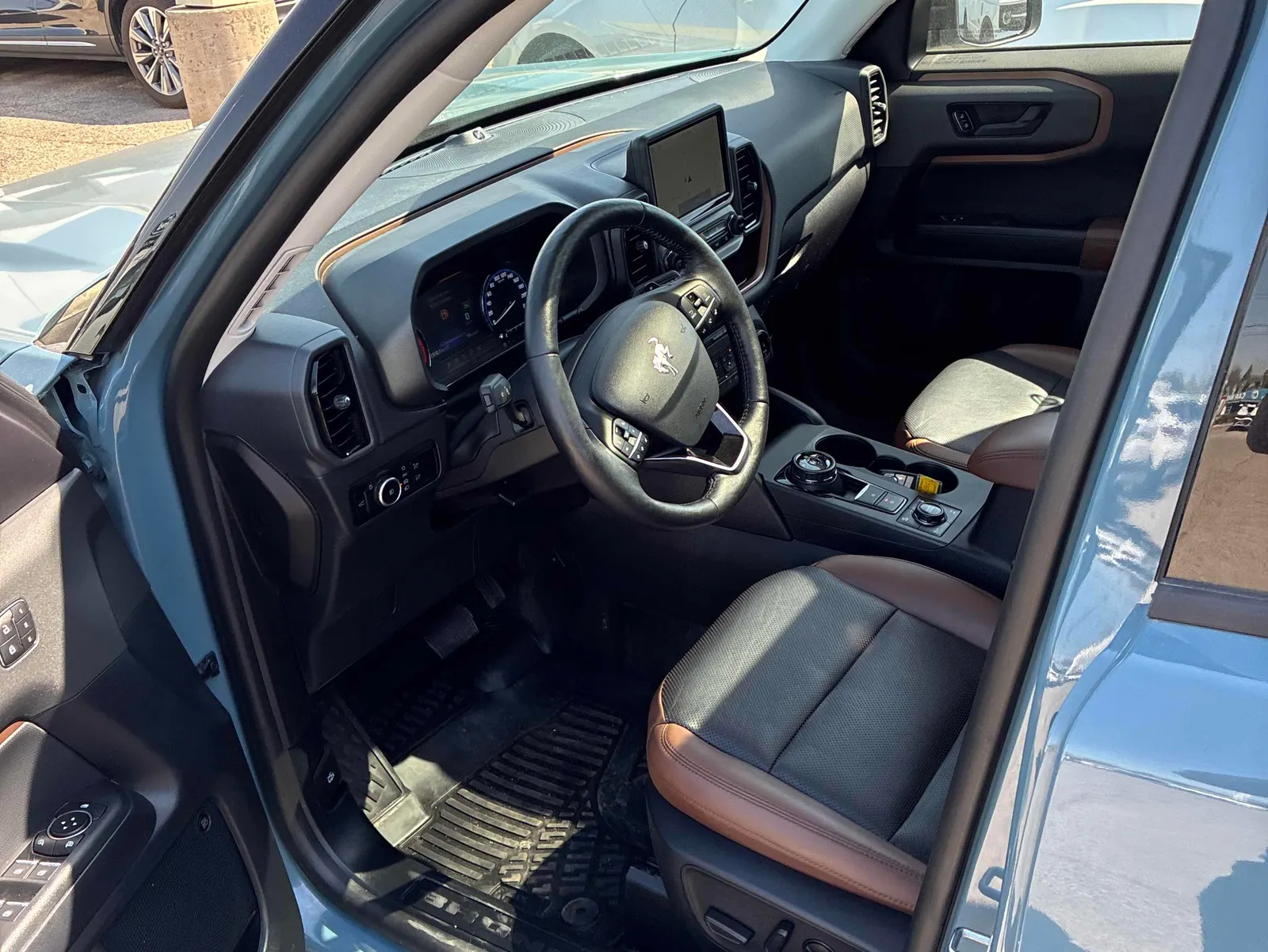 Interior driver side