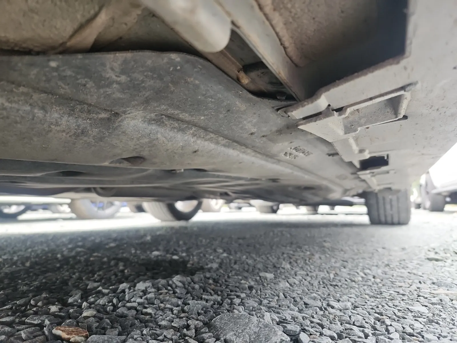 Undercarriage - Driver Photo