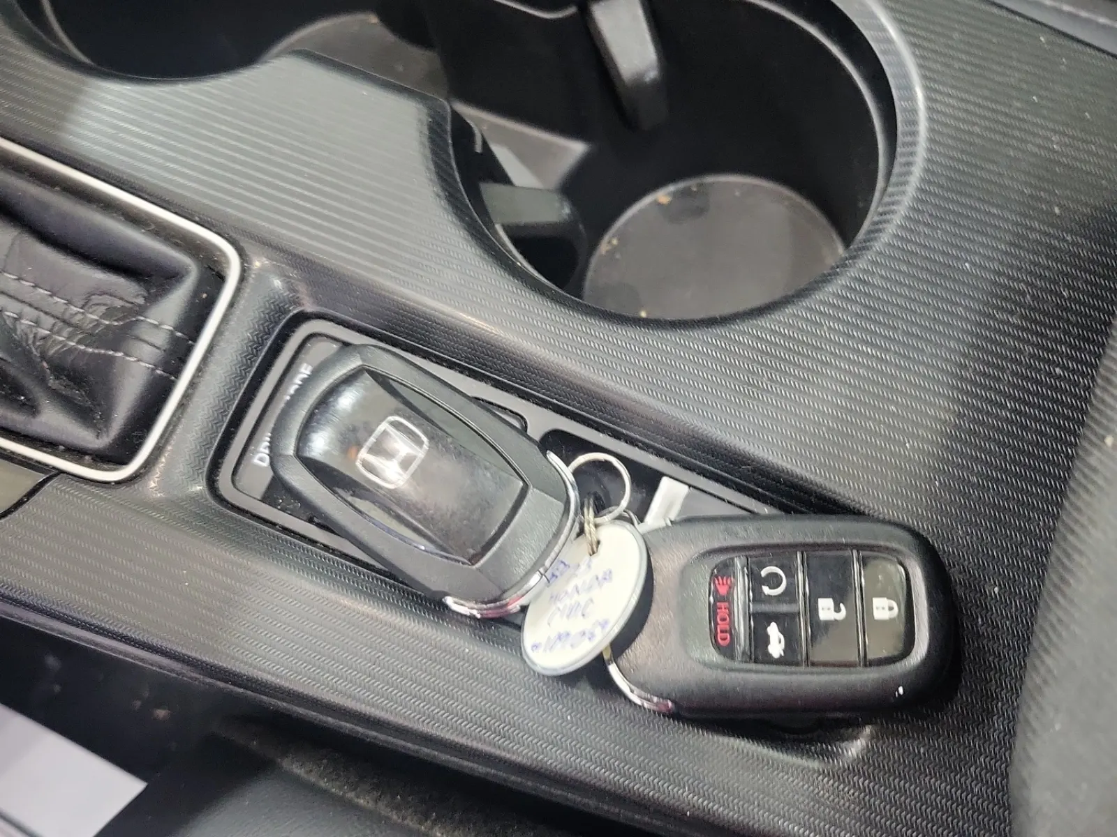 Keys/Fobs/Manual Photo