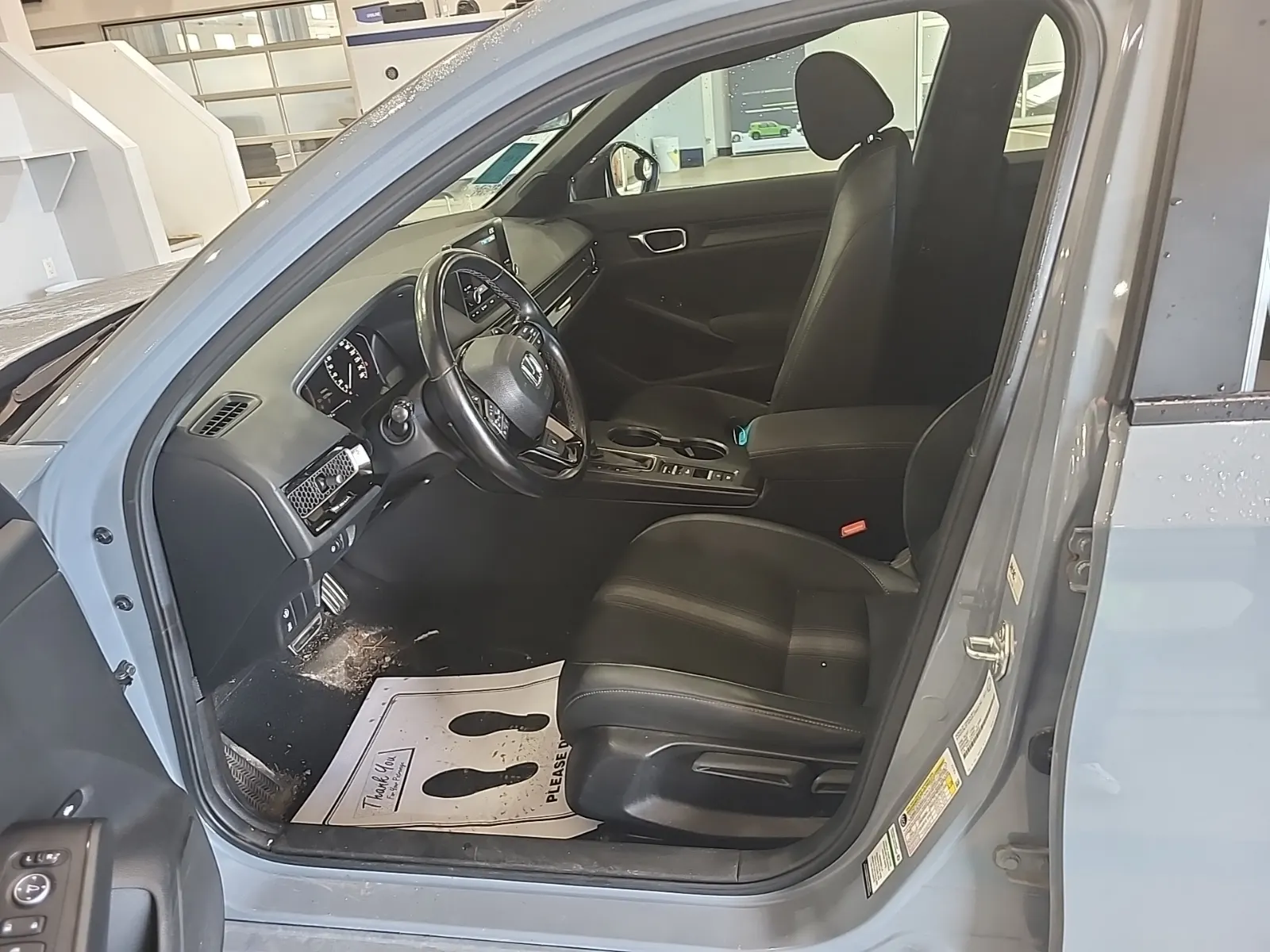 Front Interior Photo