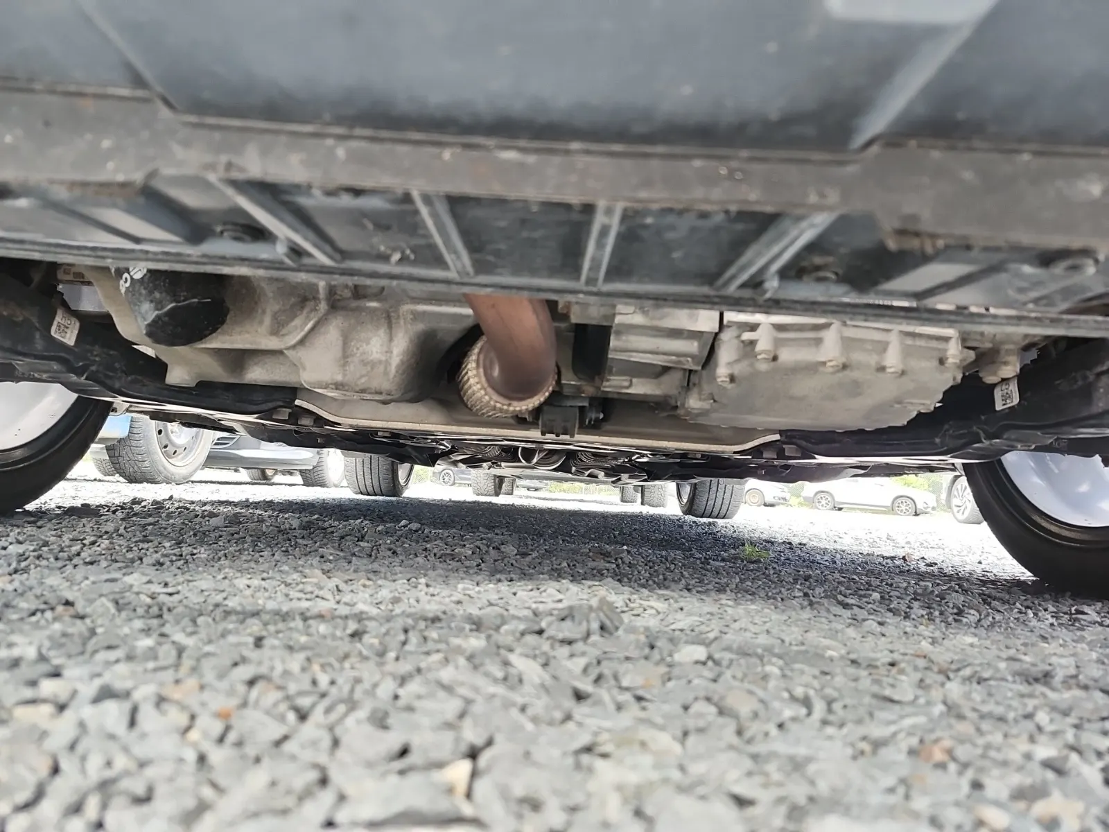 Undercarriage - Front Photo