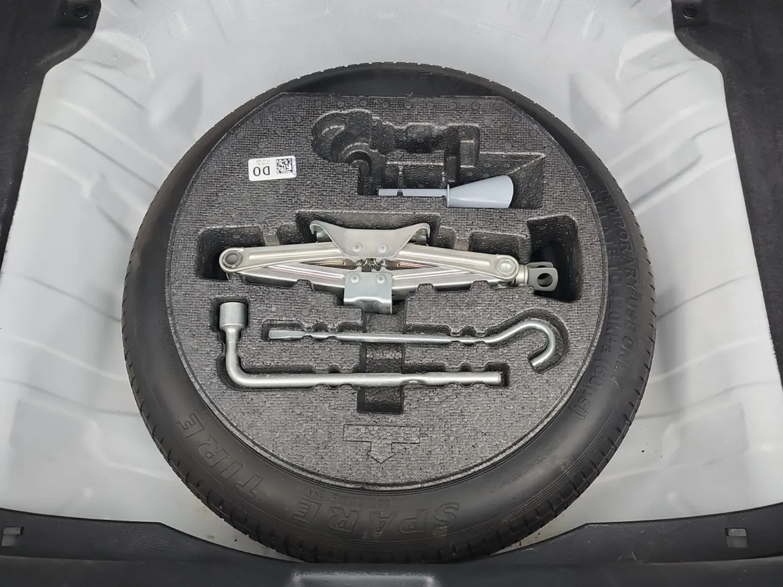 Spare Tire & Wheel Photo