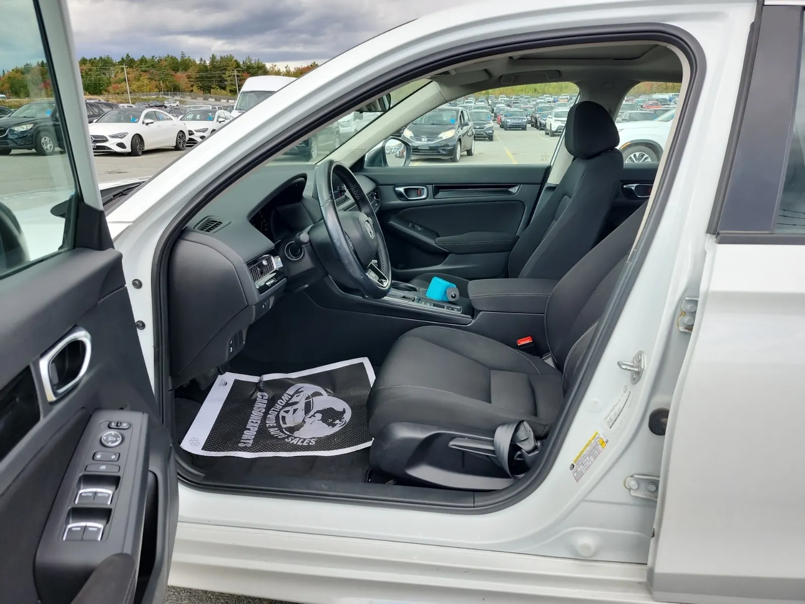 Front Interior Photo