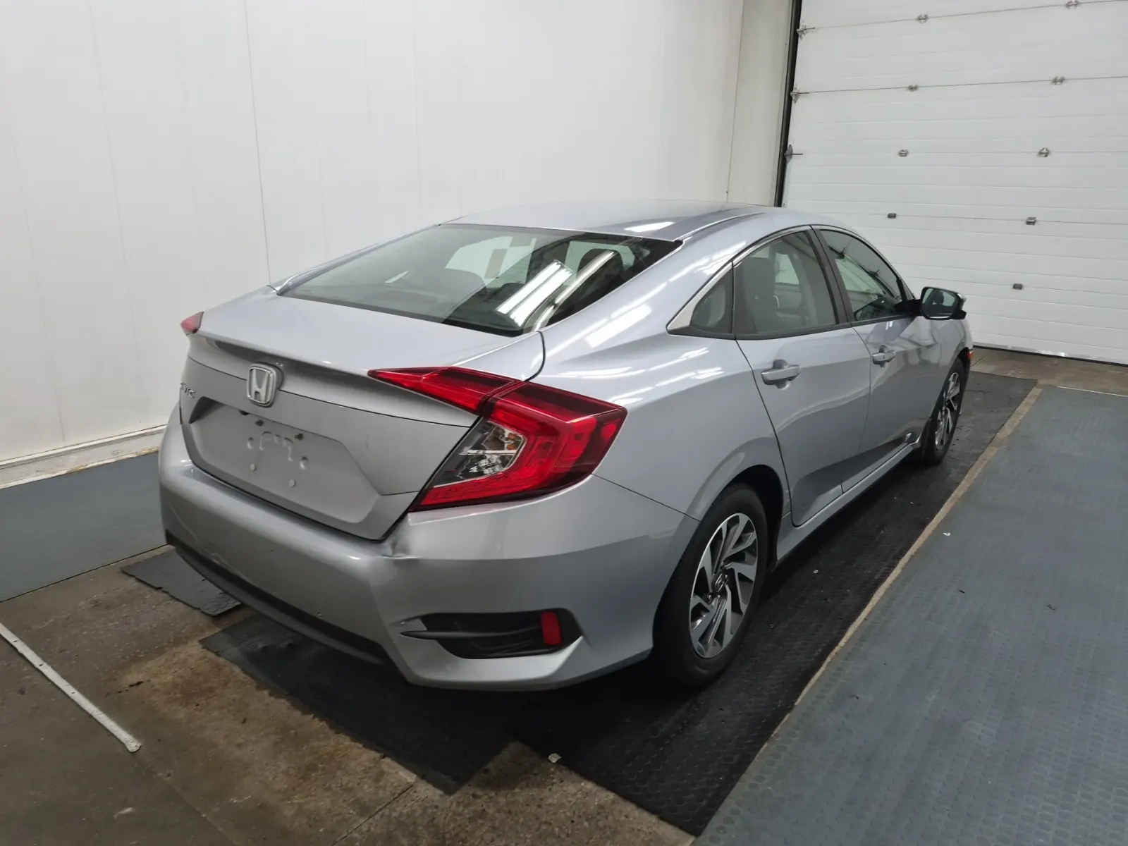 Passenger Rear 3/4 Photo