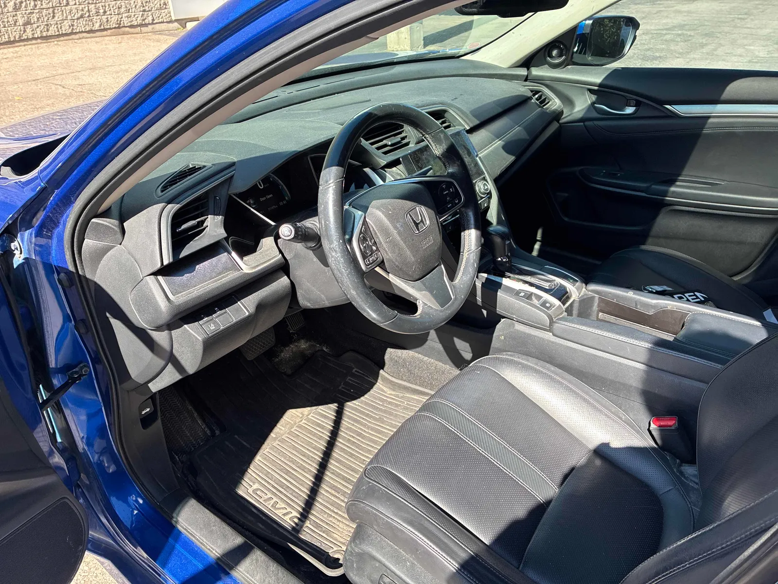 Interior driver side