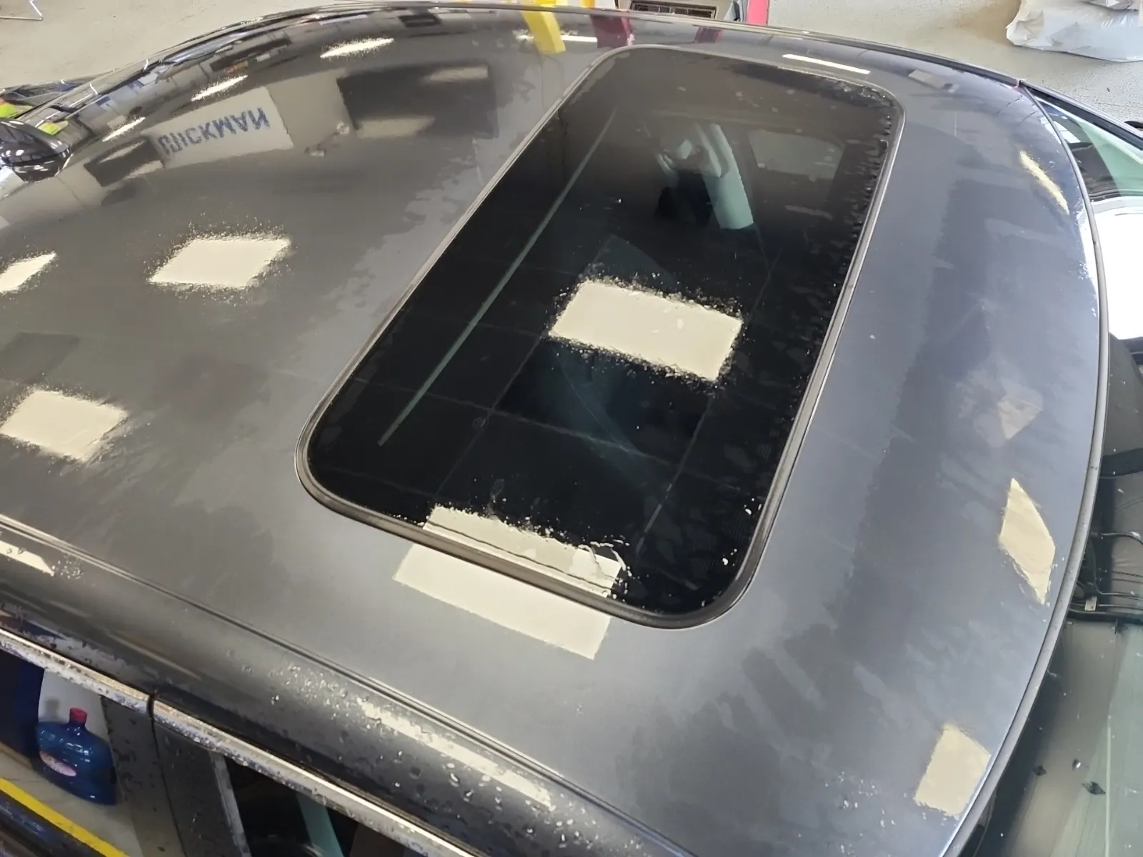 Exterior Roof Photo