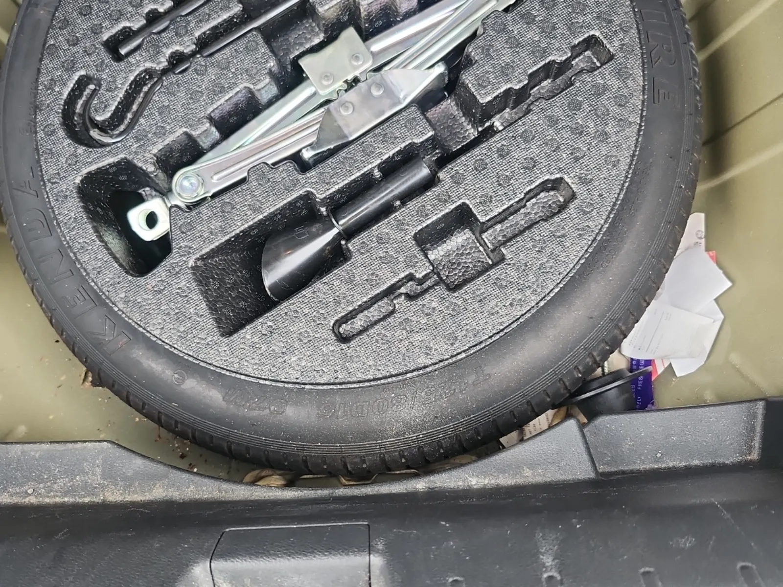 Spare Tire & Wheel Photo