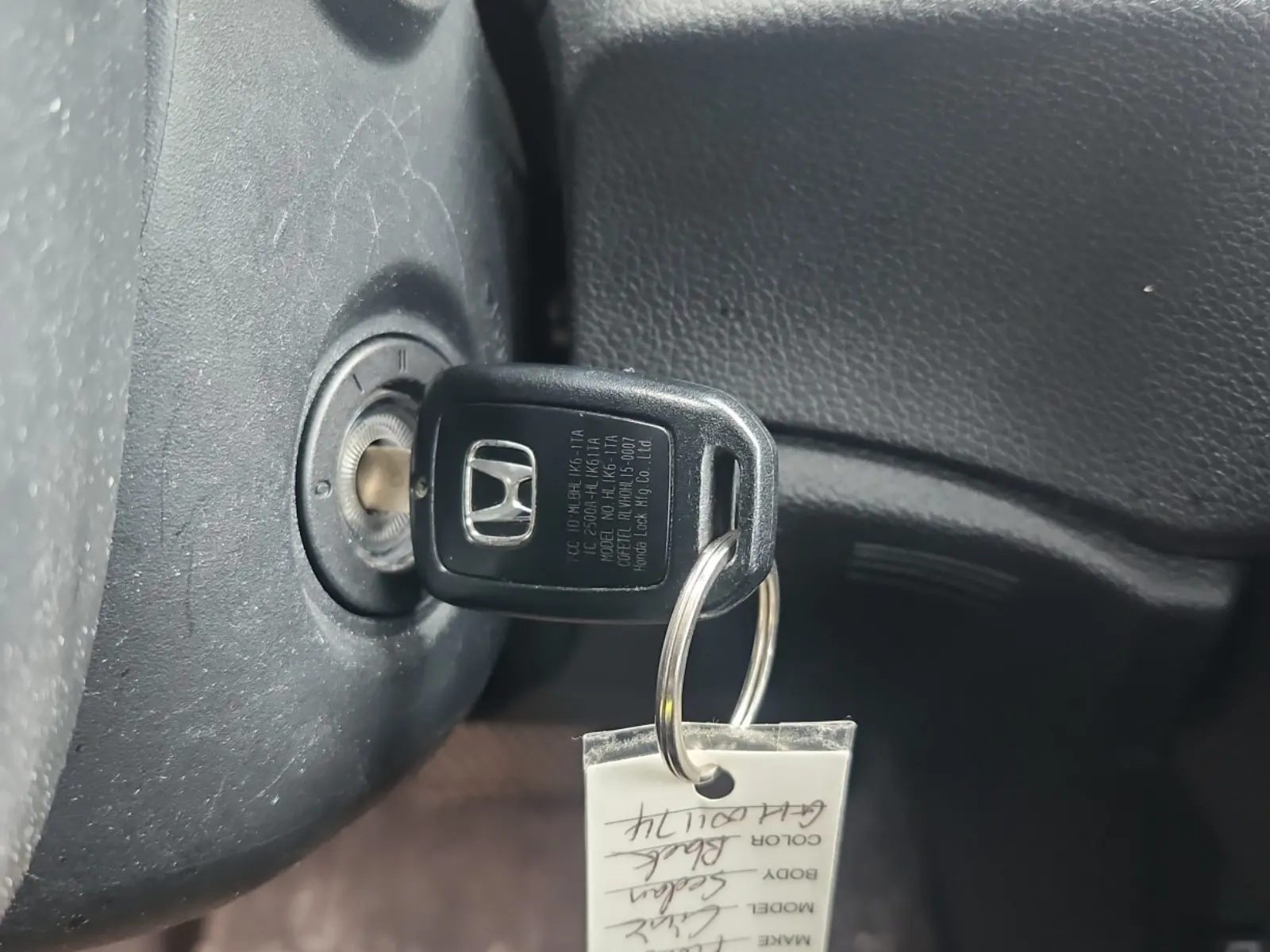 Keys/Fobs/Manual Photo