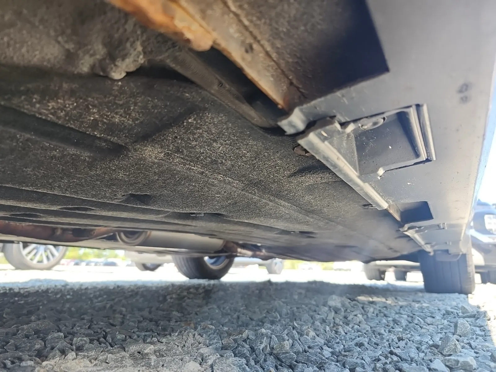 Undercarriage - Driver Photo