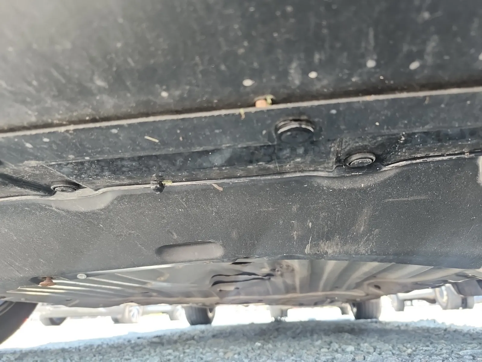 Undercarriage - Front Photo
