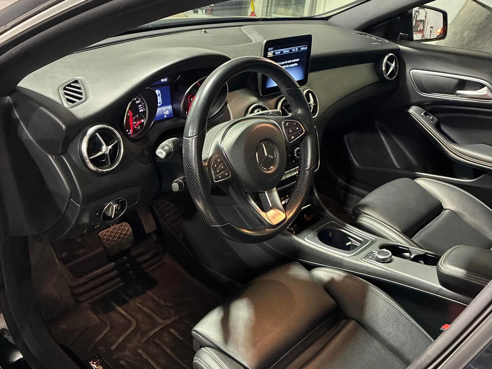 Interior driver side