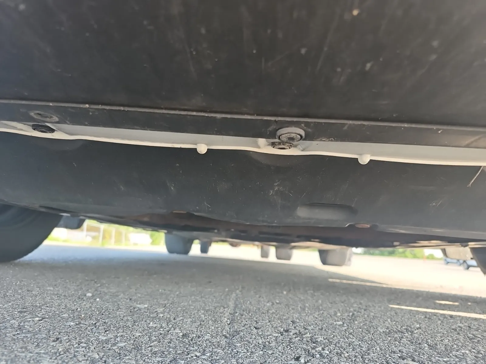 Undercarriage - Front Photo
