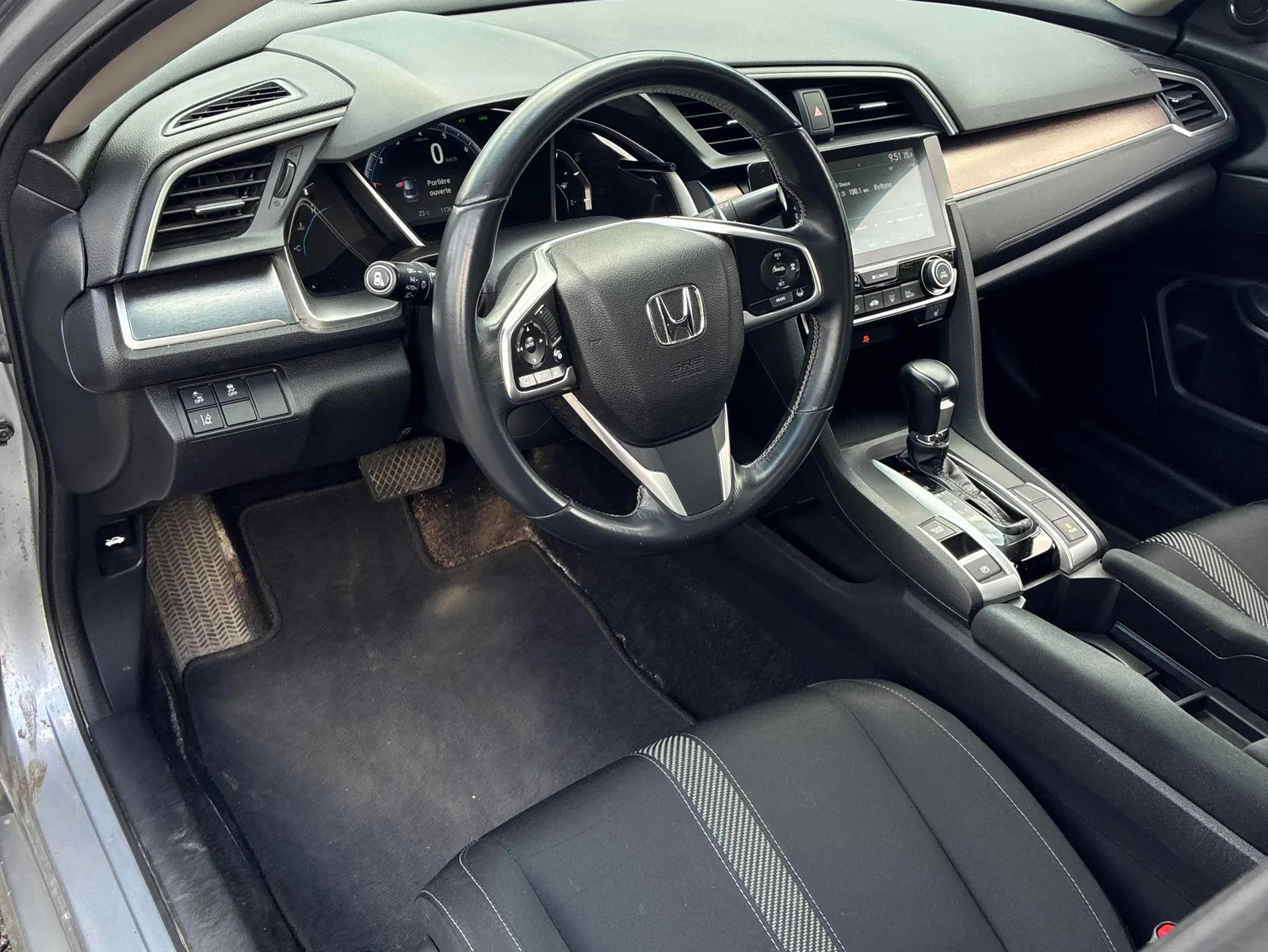 Interior driver side