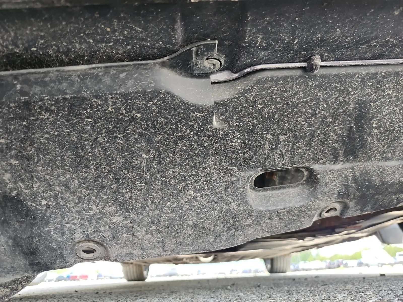 Undercarriage - Front Photo