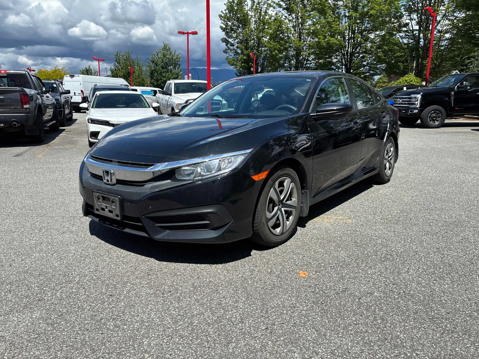 3/4 Front (Main image)