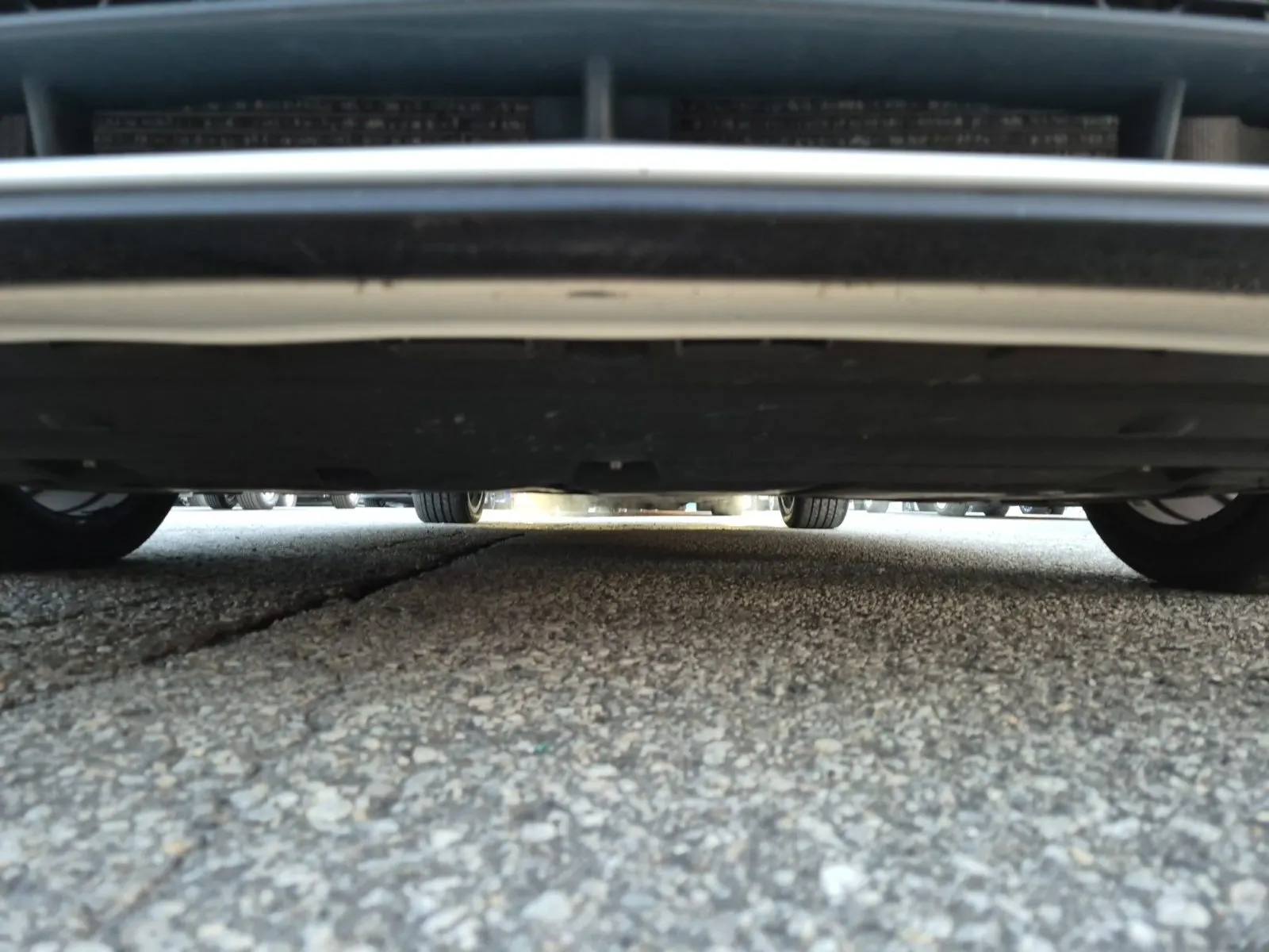 Undercarriage - Front Photo