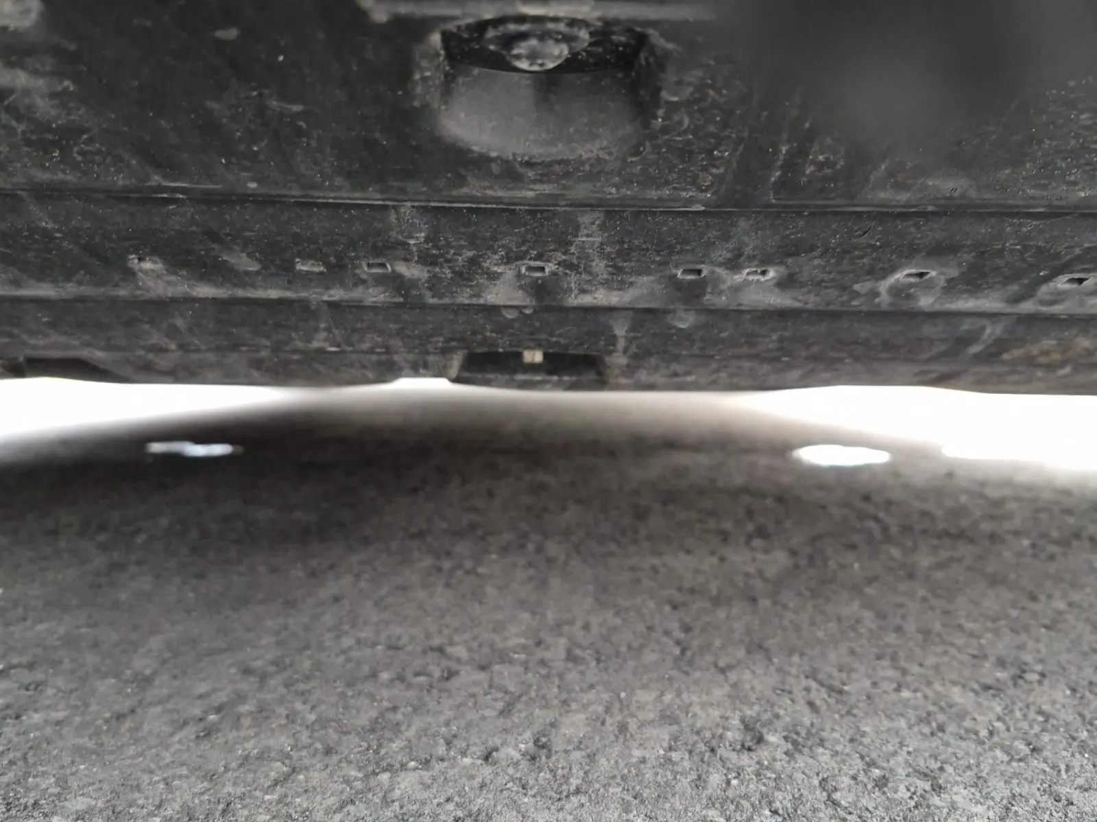 Undercarriage - Front Photo