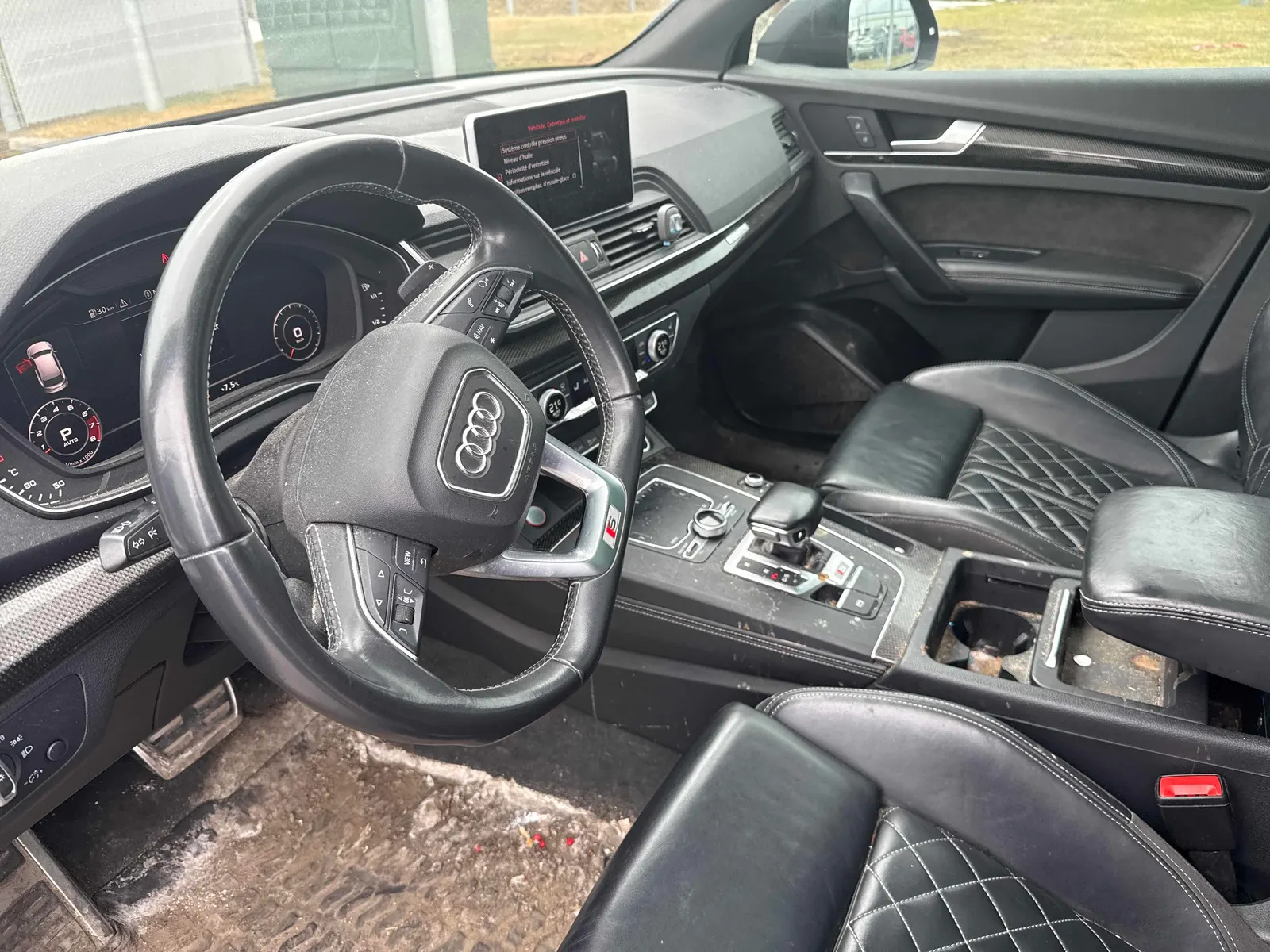 Interior driver side