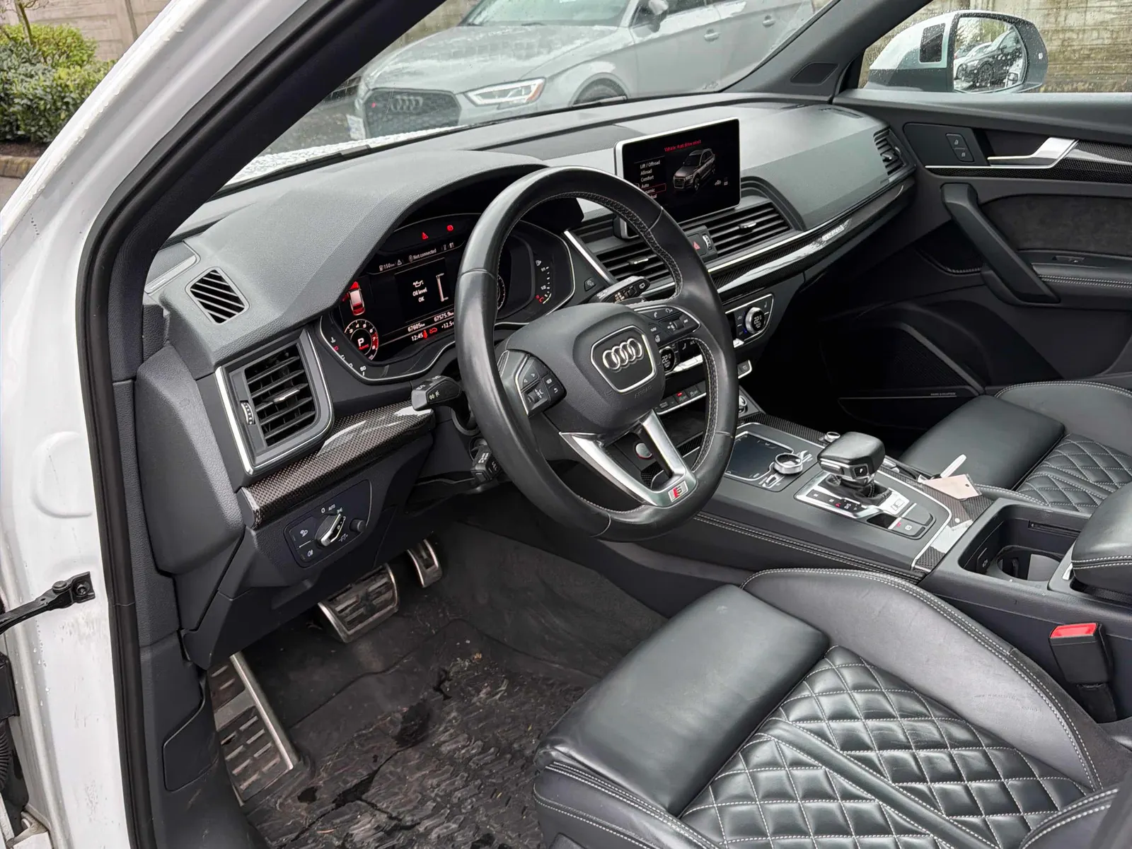 Interior driver side