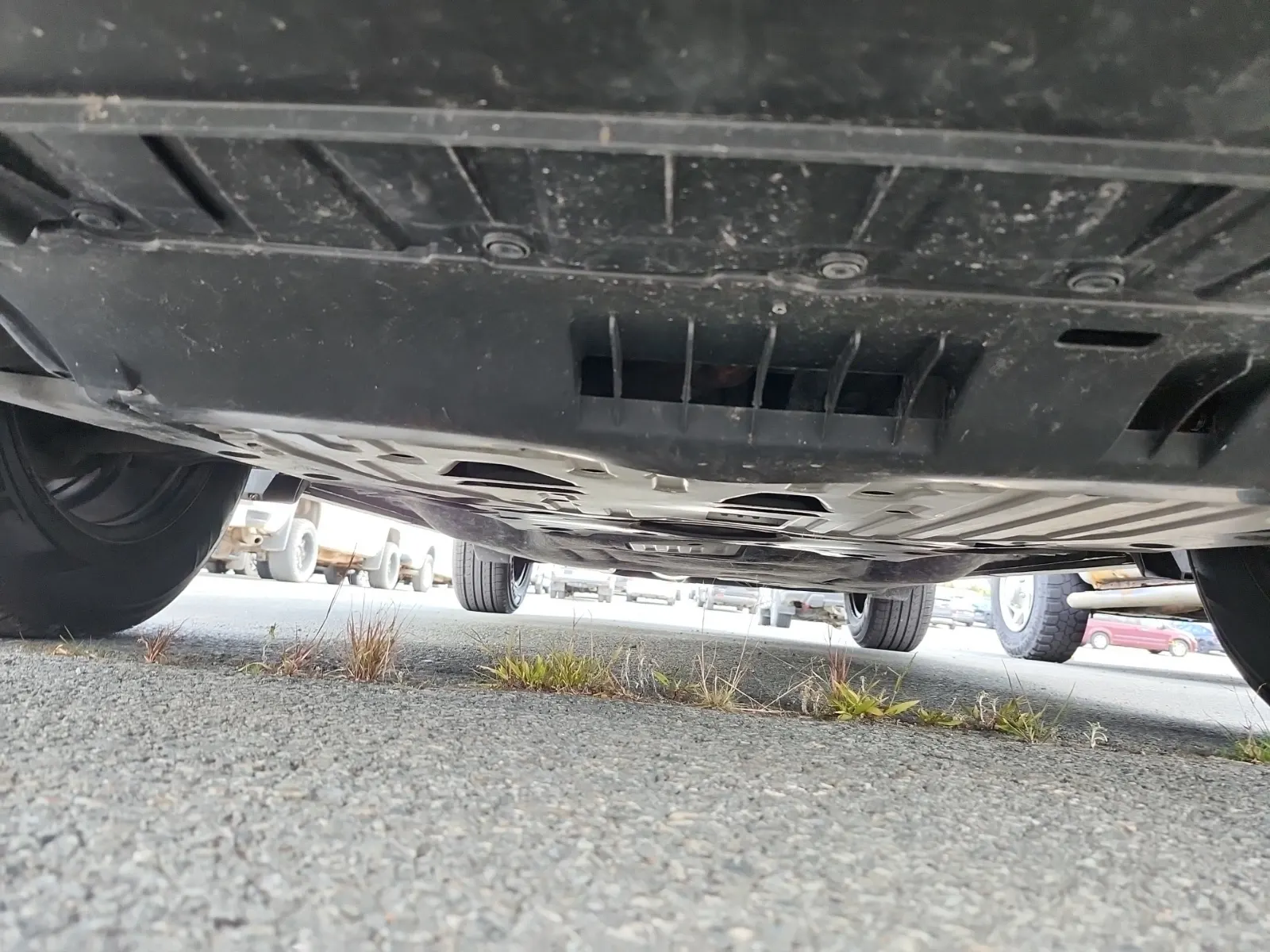Undercarriage - Front Photo