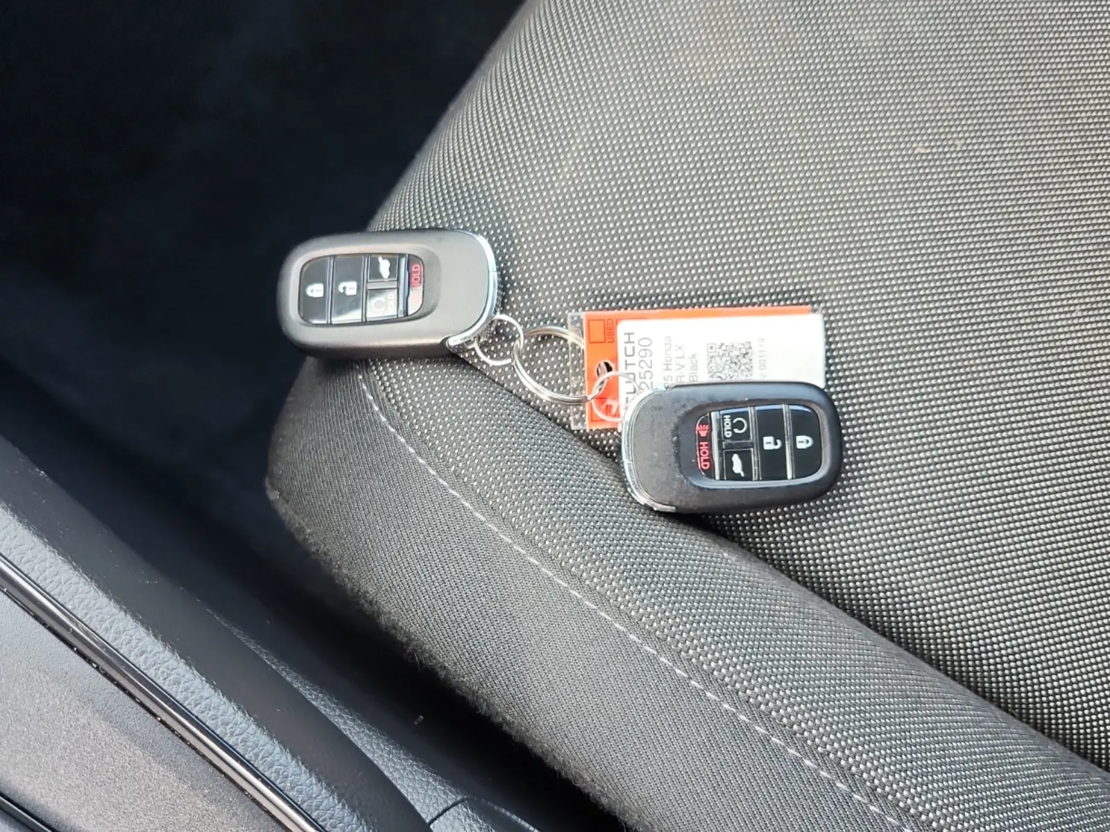 Keys/Fobs/Manual Photo