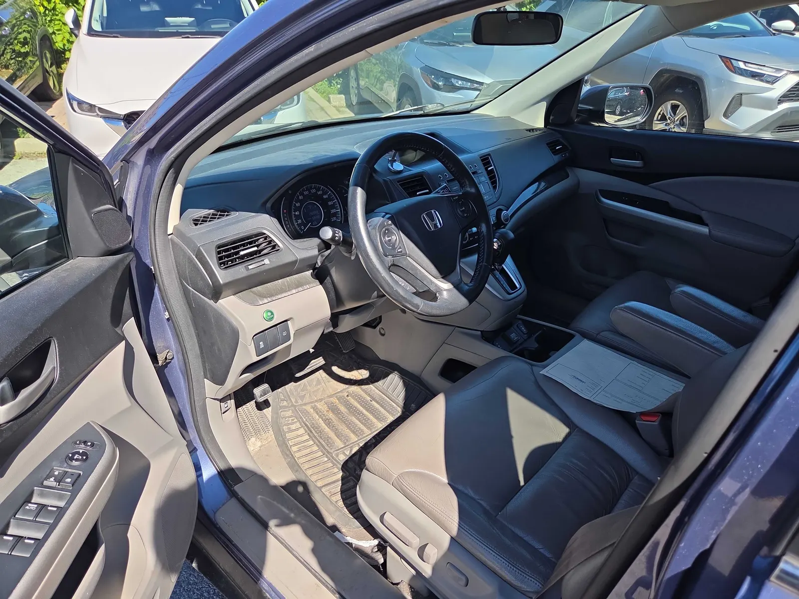 Interior driver side