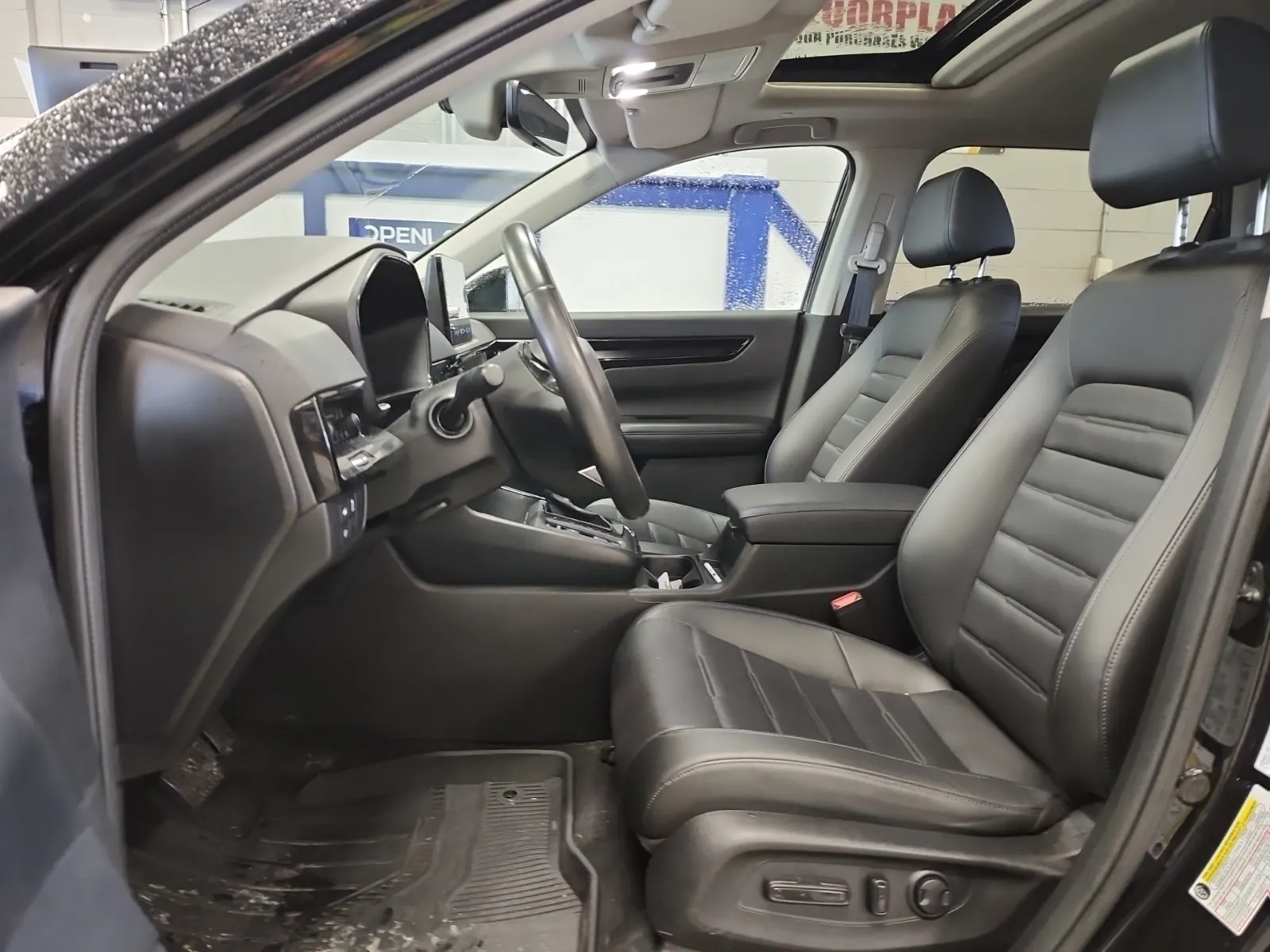 Front Interior Photo