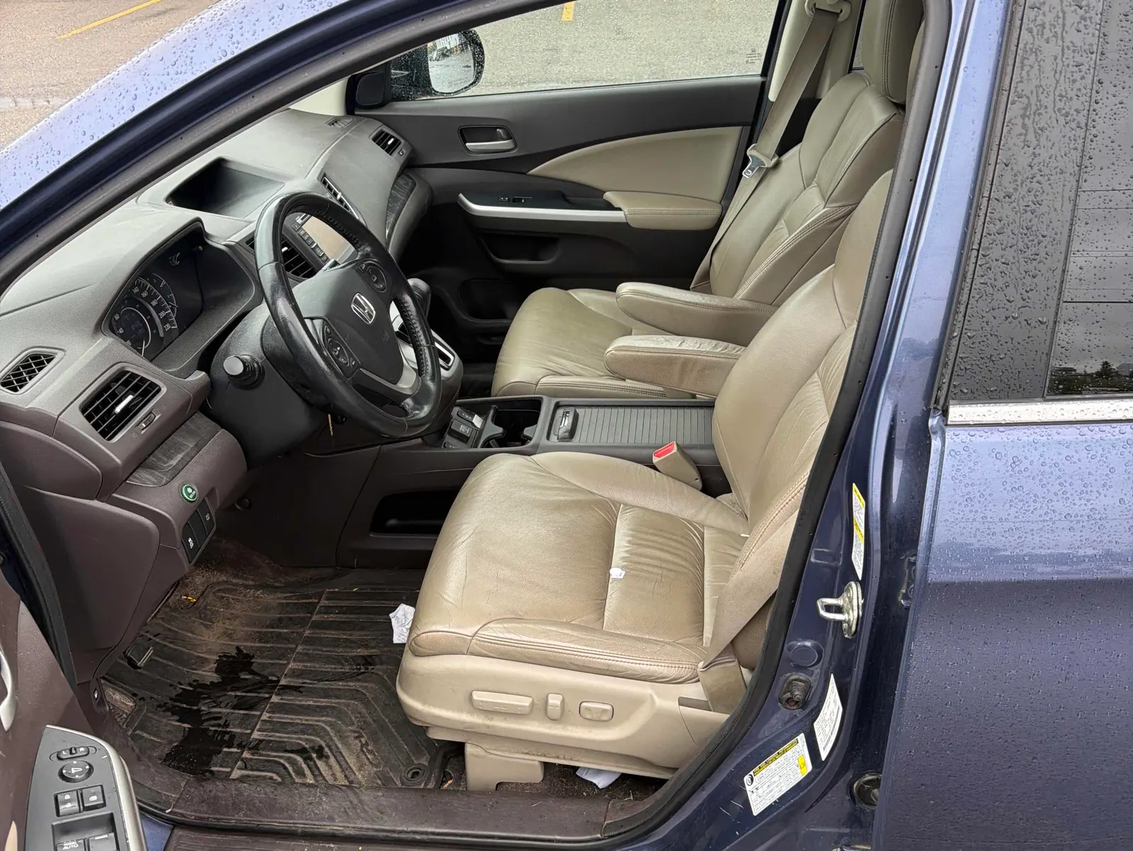 Interior driver side