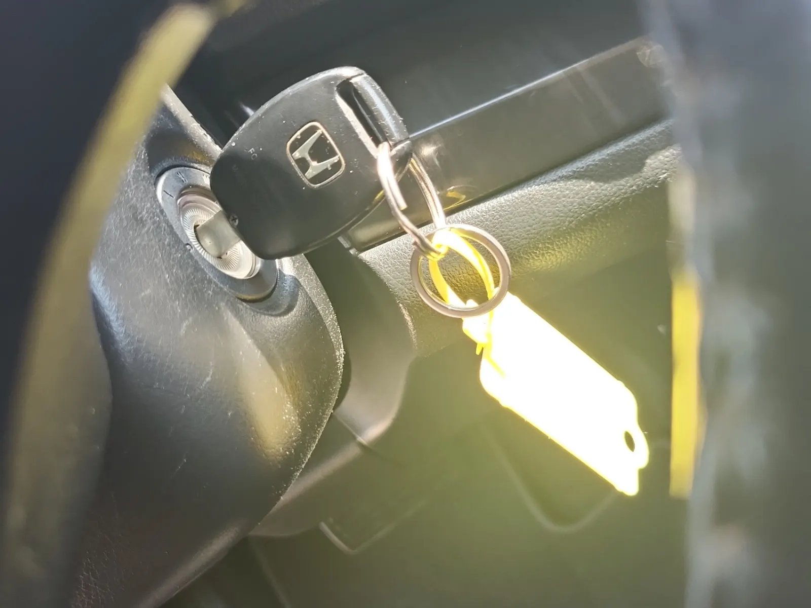 Keys/Fobs/Manual Photo