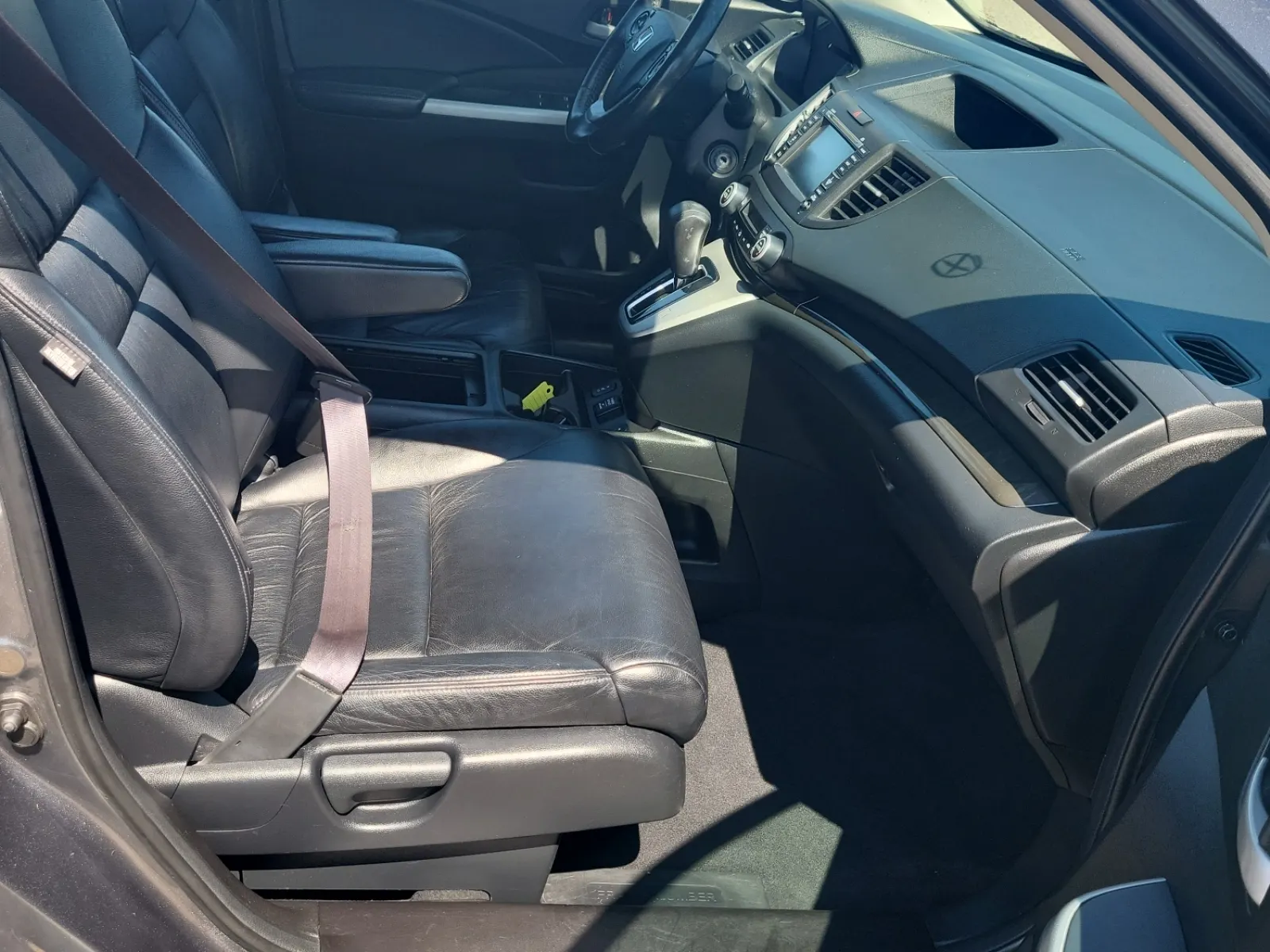 Right Side Interior Photo