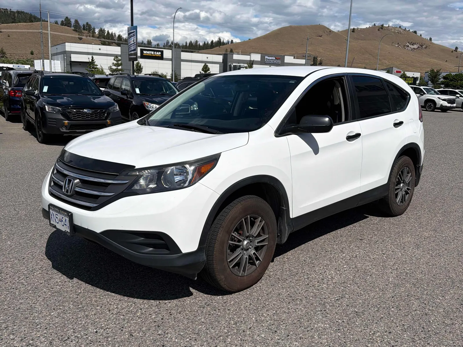 3/4 Front (Main image)