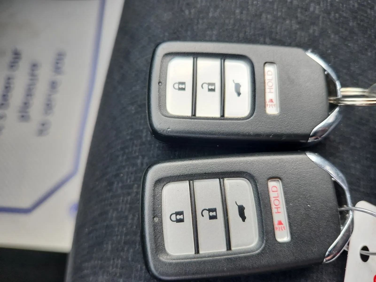 Keys/Fobs/Manual Photo