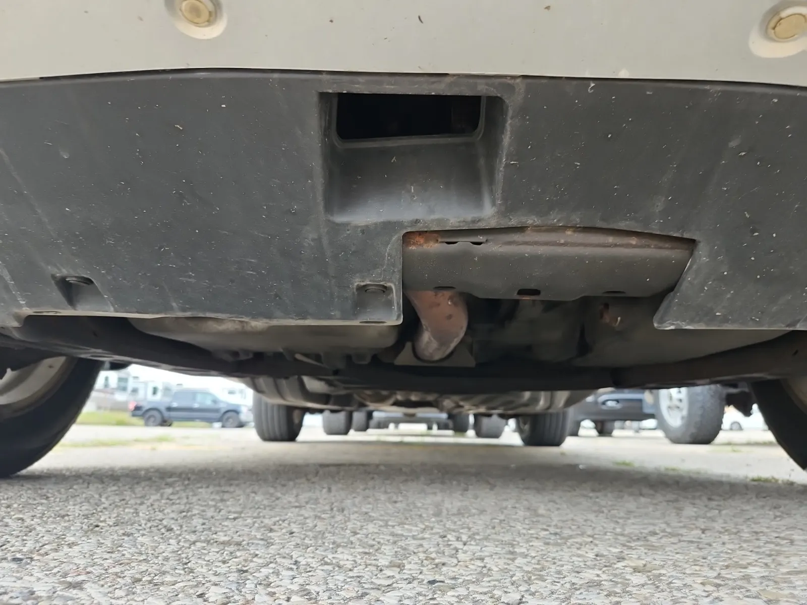 Undercarriage - Front Photo
