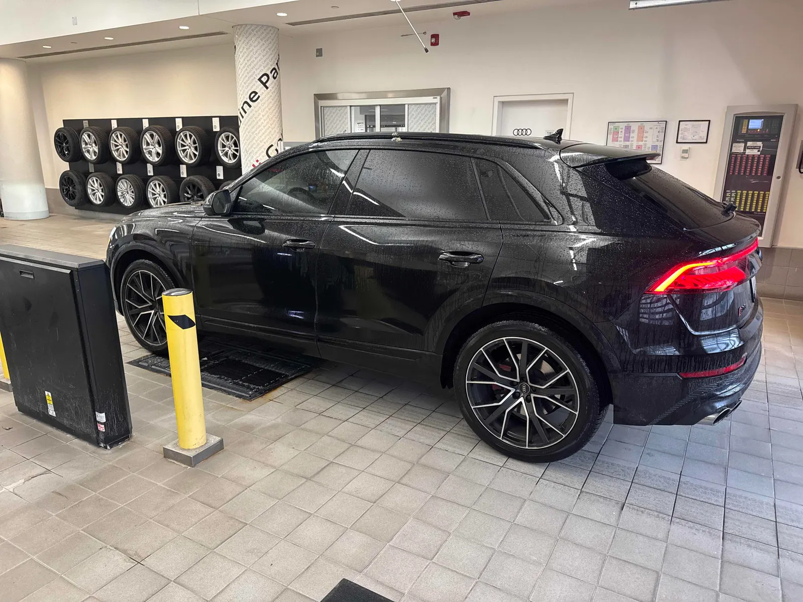 2022 Audi SQ8