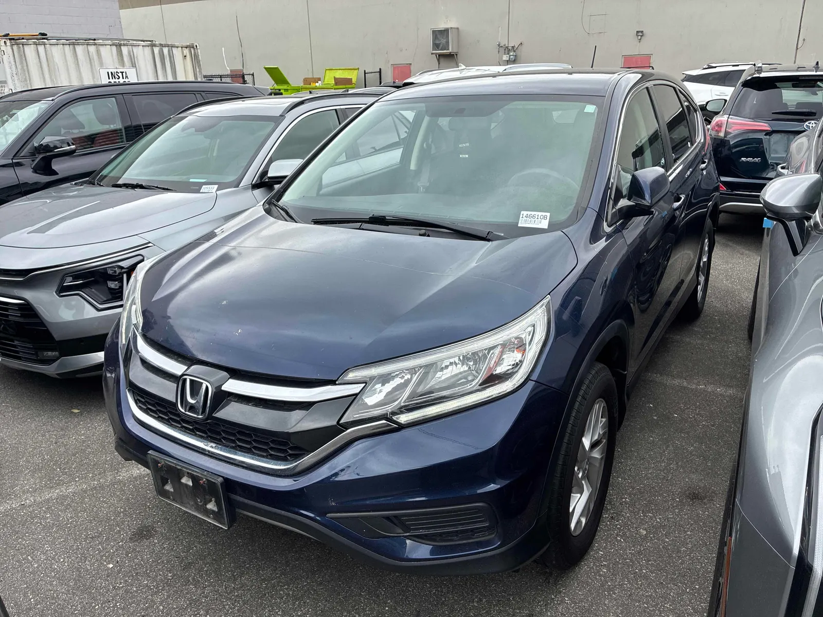 3/4 Front (Main image)