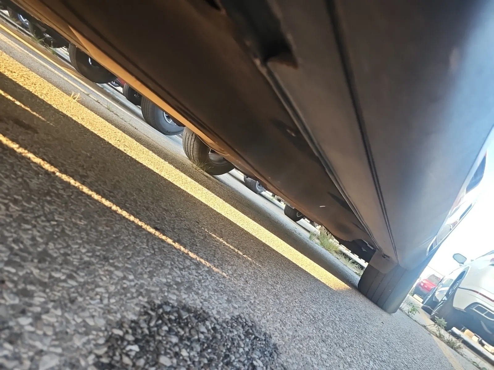 Undercarriage - Driver Photo