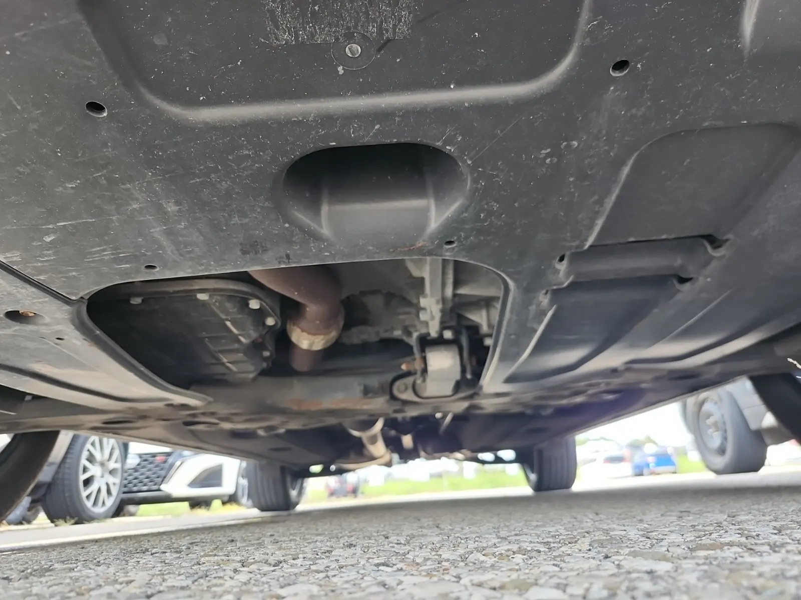 Undercarriage - Front Photo