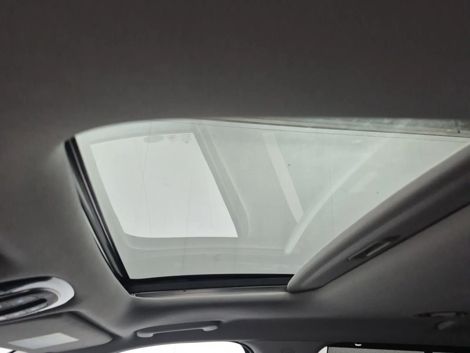 Interior Roof Photo